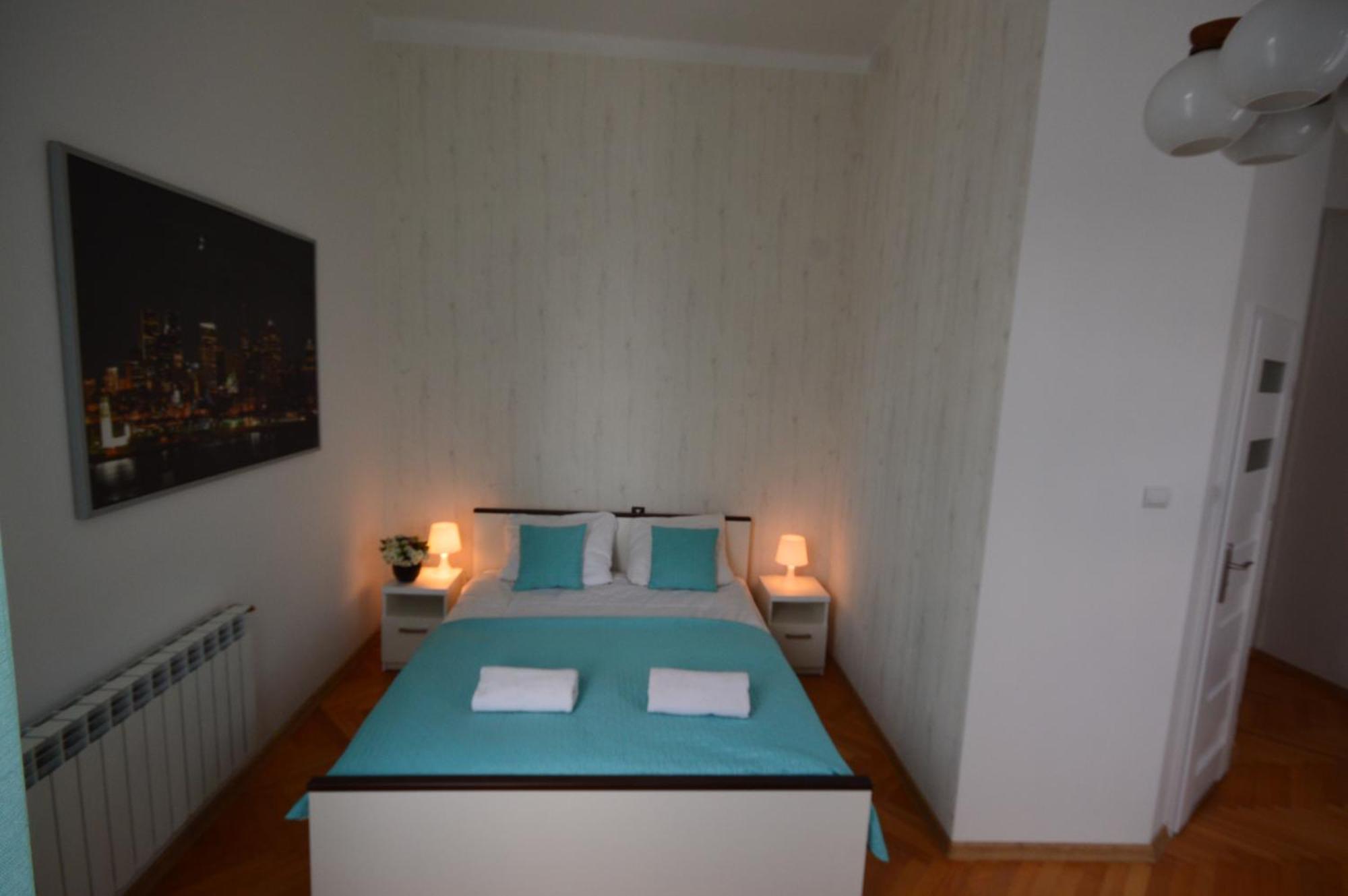 Royal Castle Apartments Красков Екстериор снимка