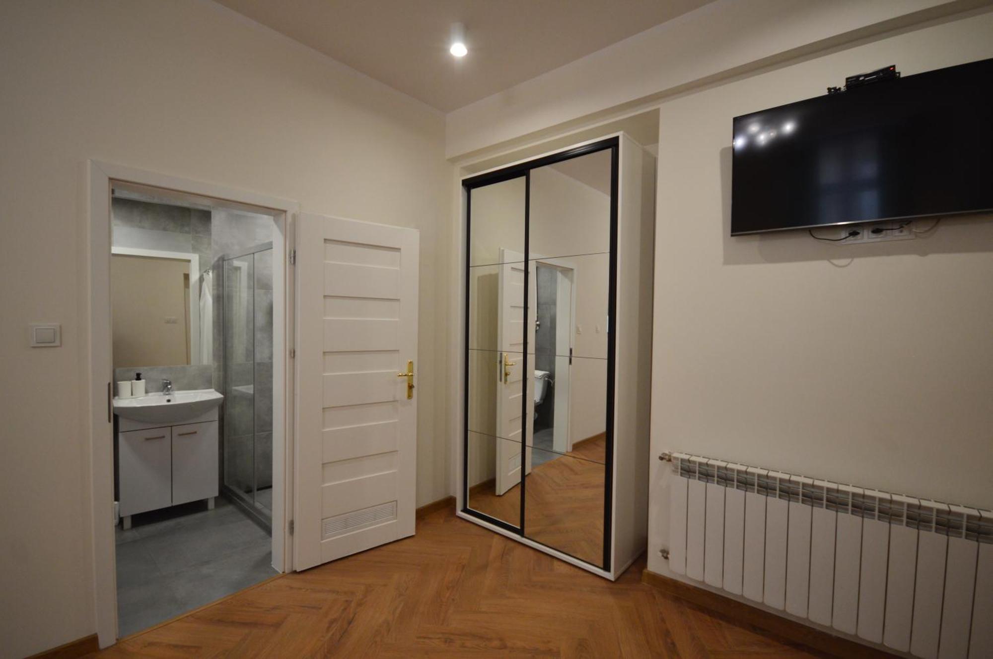 Royal Castle Apartments Красков Екстериор снимка