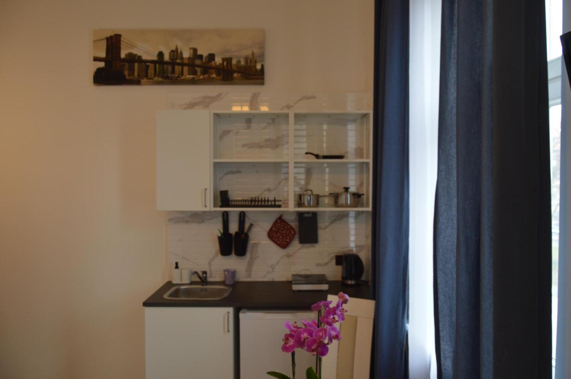Royal Castle Apartments Красков Екстериор снимка